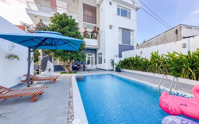 Amory Villa Sea View