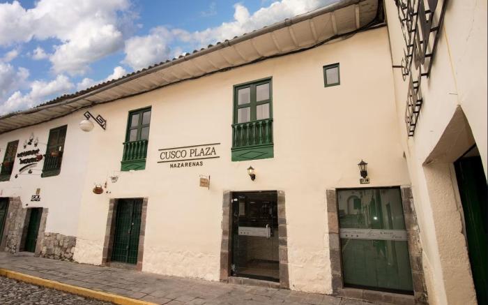 Cusco Plaza Nazarenas