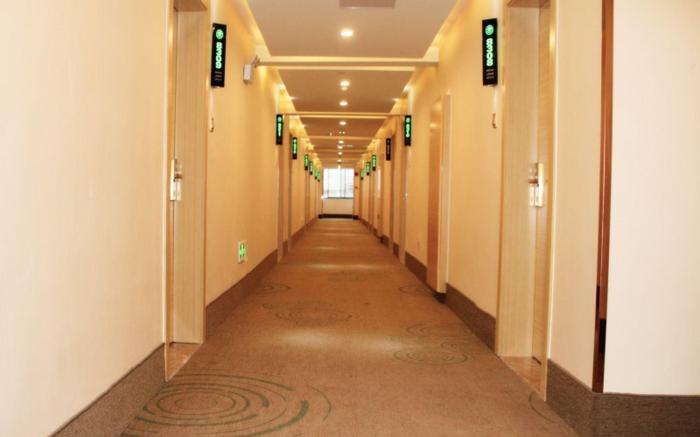 GreenTree Inn Luan Huoshan County Yingjia Avenue Express Hotel