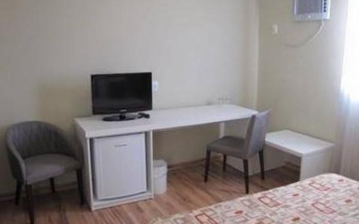 Class Hotel Guaxupe