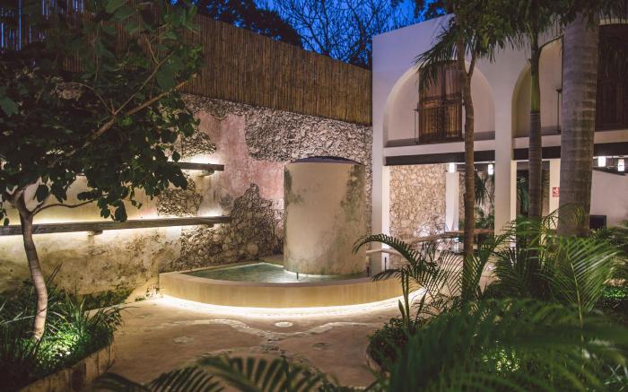 Treehouse Boutique Hotel 