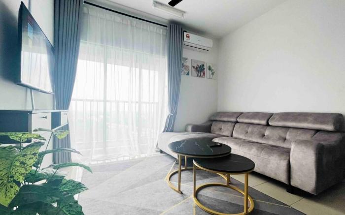 Minimalist Cozy Suite@ KLIA1/2