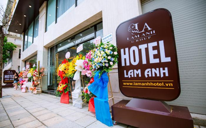 Lam Anh Hotel 5 Him Lam Vạn Phúc