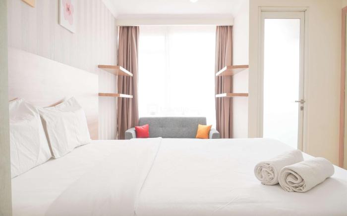 Warm & Best Studio at Menteng Park Apt By Travelio