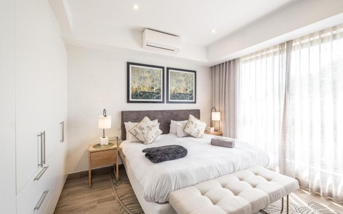 Family-Friendly*2BR APT*Pool*Near Menlyn Mall*