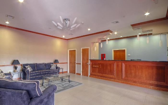 Days Inn by Wyndham Baytown East
