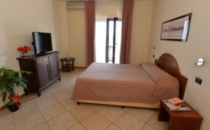 Miramare Residence Guest House