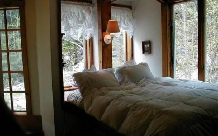 Mountain Valley Retreat