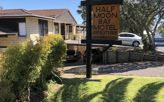 Half Moon Bay Motel