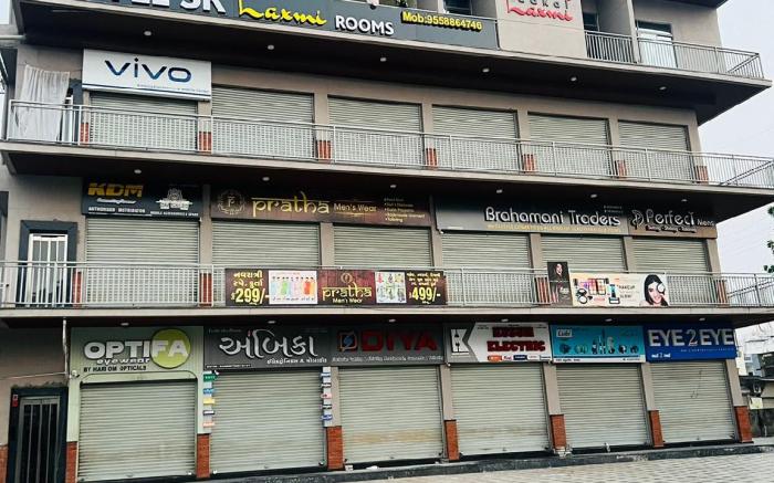 HOTEL SR LAXMI