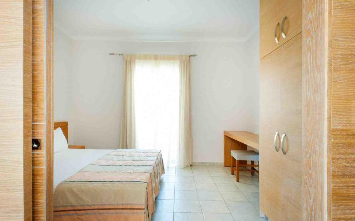 Silver Beach Hotel & Apartments