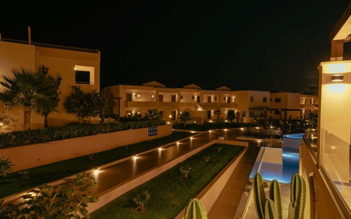 Silver Beach Hotel & Apartments
