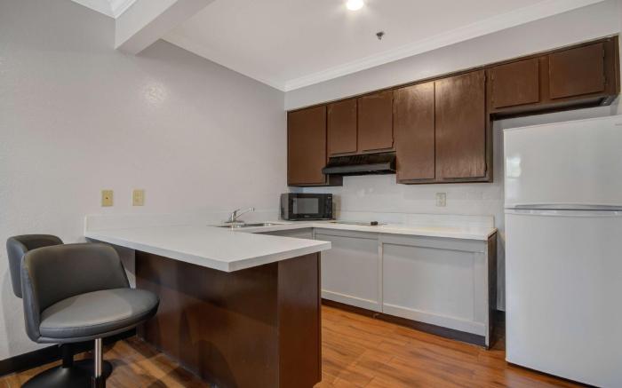 Studio 6  Ontario, CA - Convention Center Airport