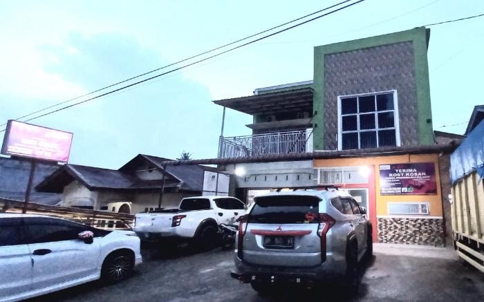 OYO 93206 Penginapan Budi Syariah