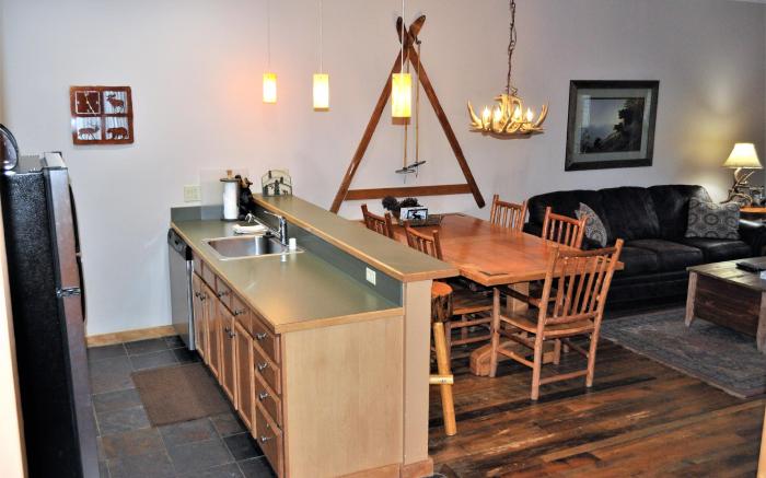Arapahoe Lodge 1 Bed 2 Bath ALJD