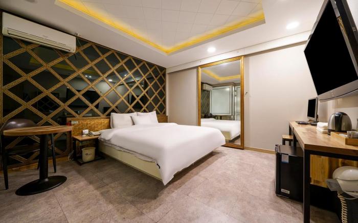 Ulsan Samsan Q5