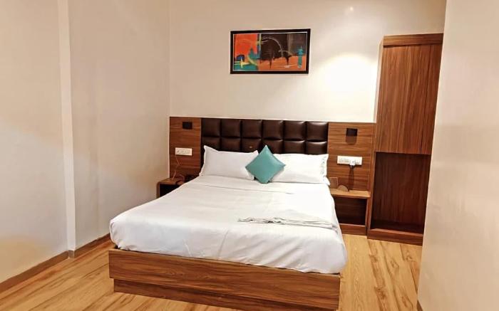 hotel deluxe residency