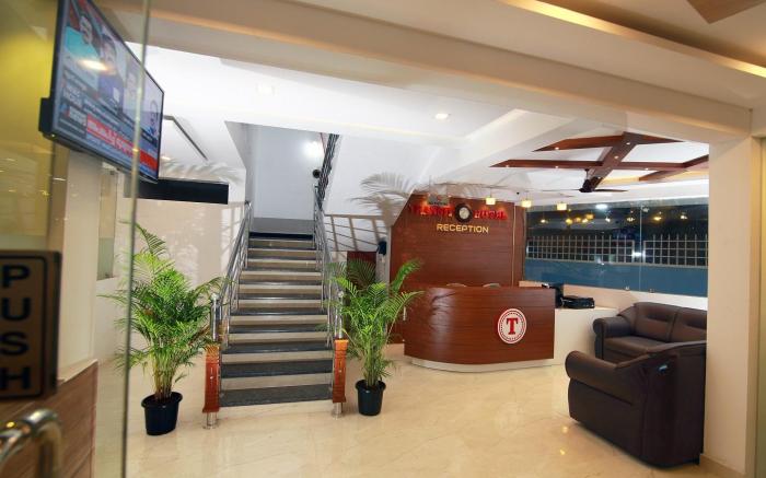 GATEWAY AIRPORT HOTEL