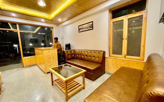 Manali Outdoor Retreat by Sheosante