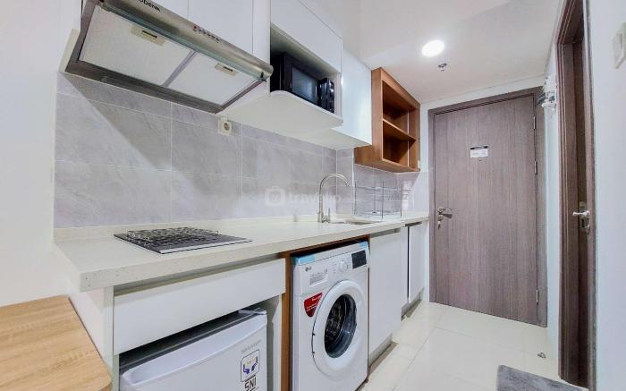 Comfort 1BR Tamansari Bintaro Mansion By Travelio