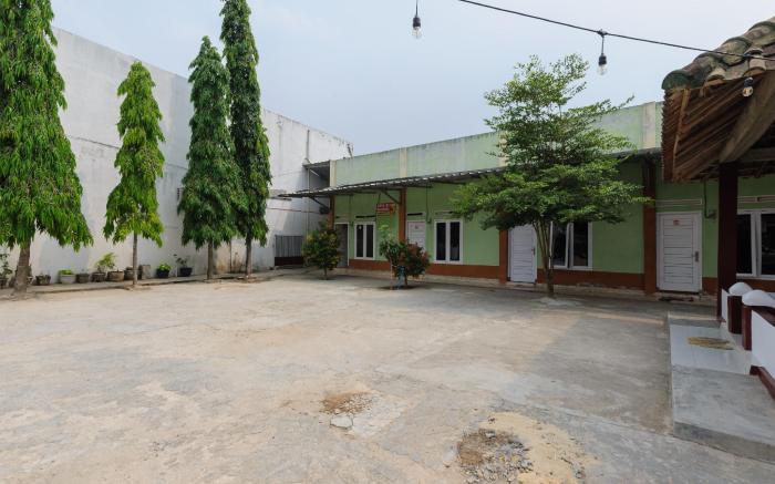 RedDoorz Syariah near UBL Lampung