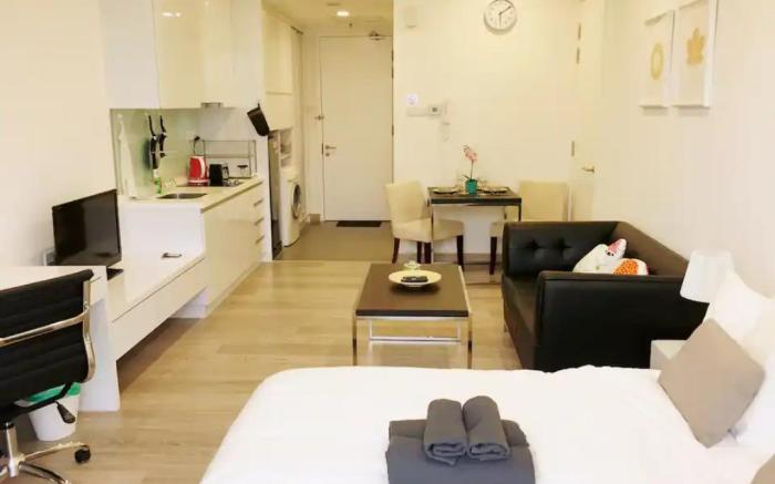 One Bukit Ceylon by Roomy