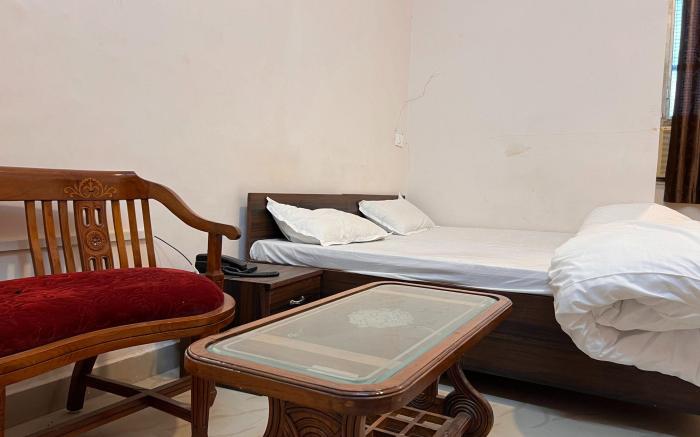 The Patel Stadium Hotel