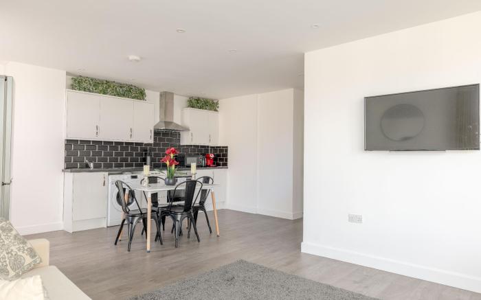 Boutique Vertigo Apartment Central Kingston London