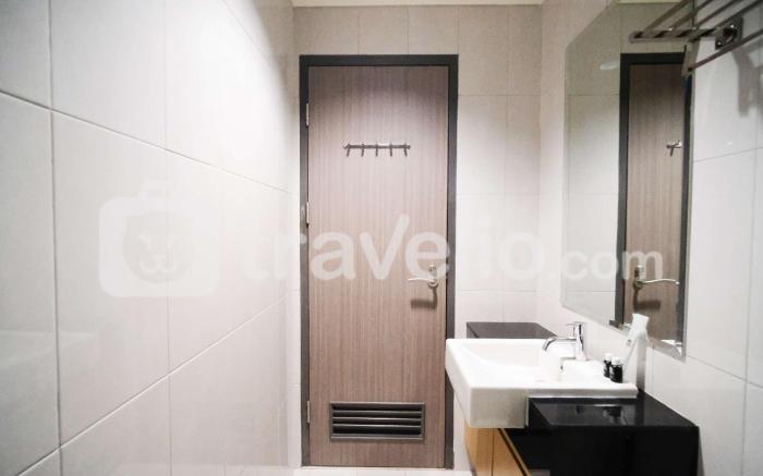 Best Location & Strategic 2BR Praxis By Travelio