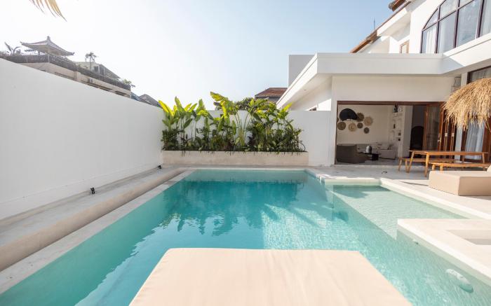 Beach Villas Canggu 300m from Echo Beach