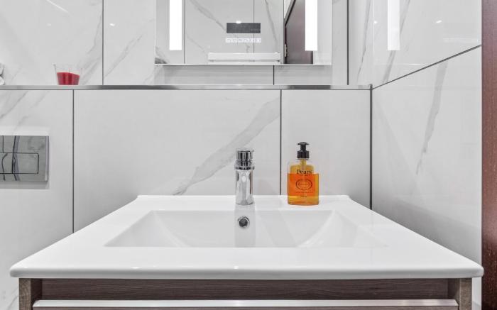 Modern Luxury Studio near Euston Central London