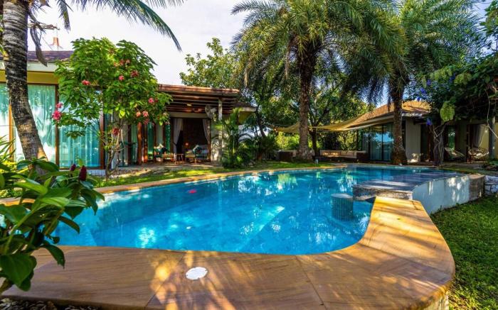 Secluded Oasis for Family and Friends (BM5)