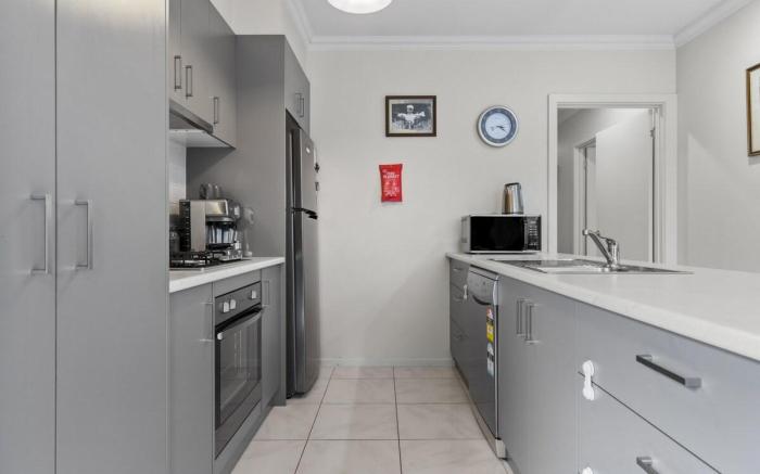 Blissful Ballarat 2BR Holiday Haven