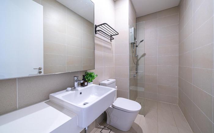 Lovely 2-bedroom w Pool - 6 Pax | Old Klang Road