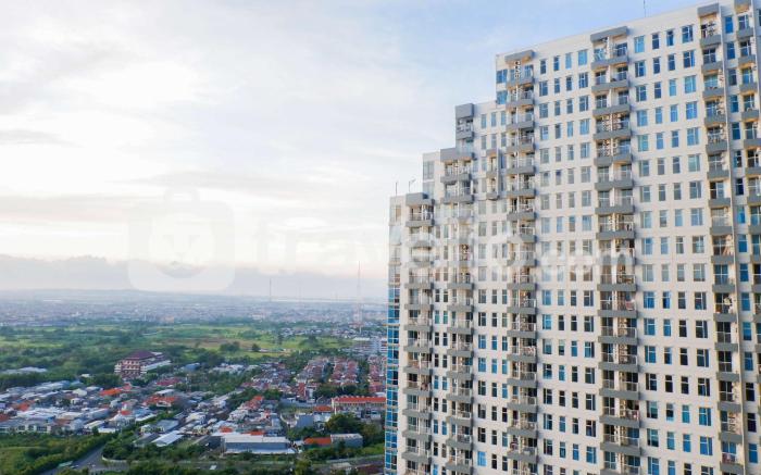 Compact 2BR Benson Supermall Mansion By Travelio