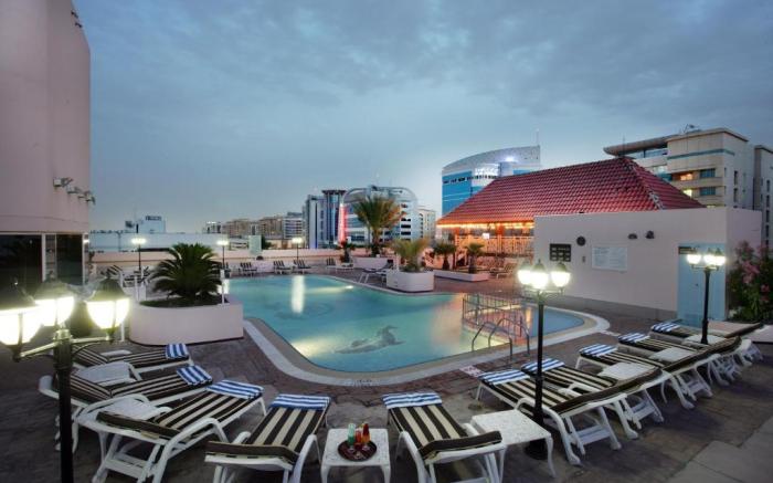 Knight Castle Hotel