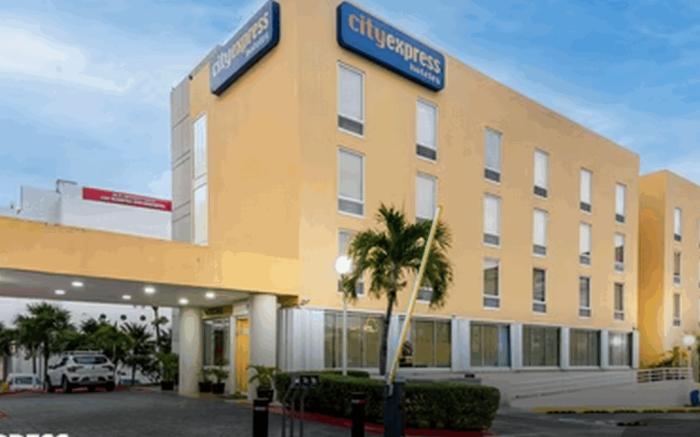 City Express by Marriott Cancun Aeropuerto Centralia