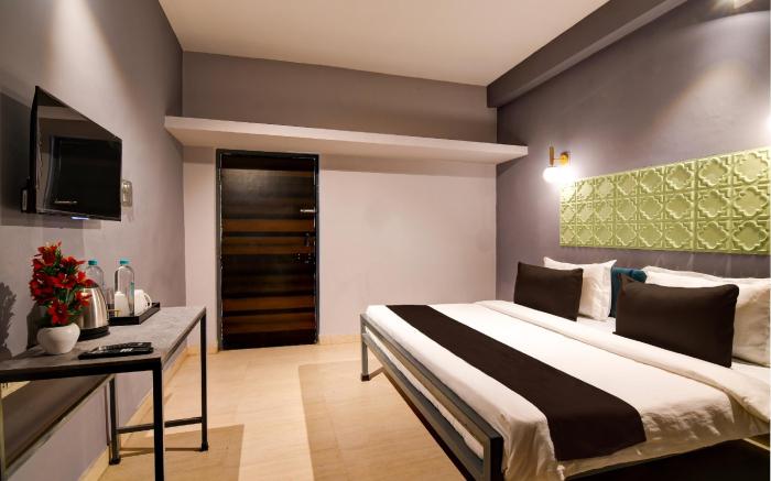 Hotel O Neatflix &Chill