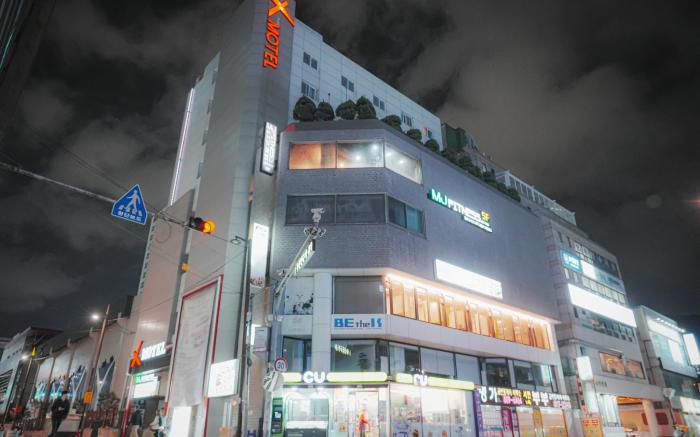 Hotel EX