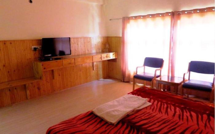 Hotel Abu Palace