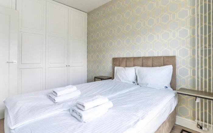 Golden Apartments Warsaw - Mennica Residence