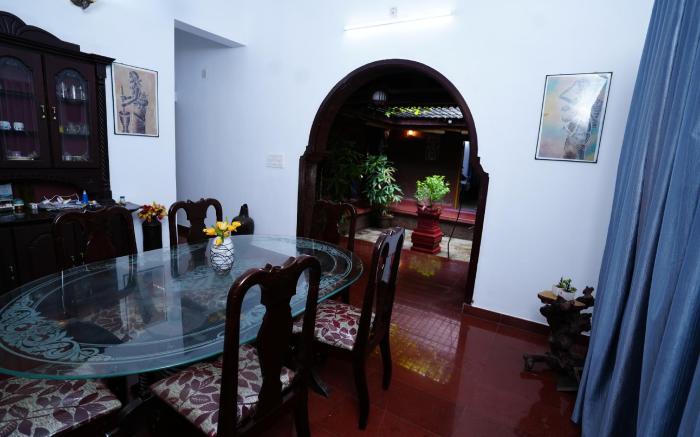 Illam Heritage Bungalow