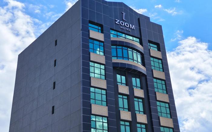 ZOOM HOTEL