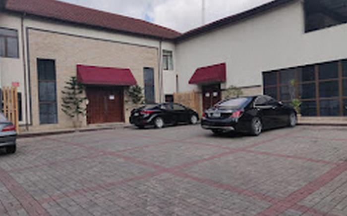 Quo Vadis Hotel