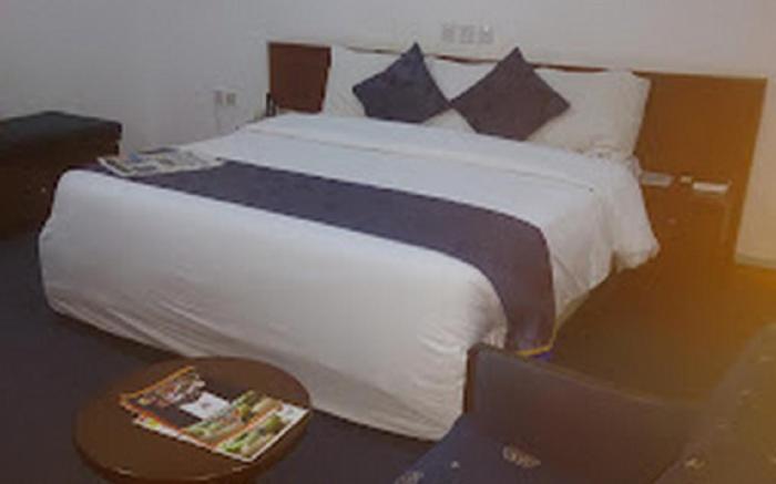 Reiz Continental Hotel