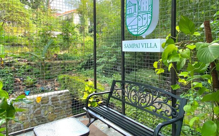 Sampai Villa Ruang Tepi