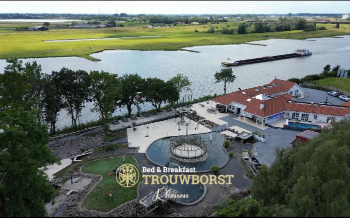 bed and breakfast trouwborst