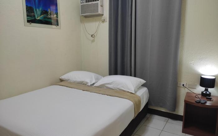 CT PROPER HOTEL