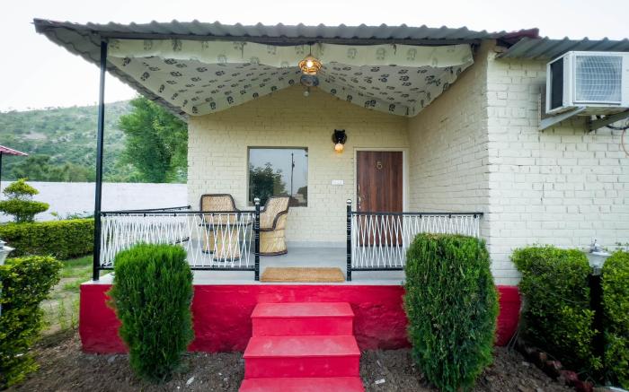 Vanbagh Sariska Resort