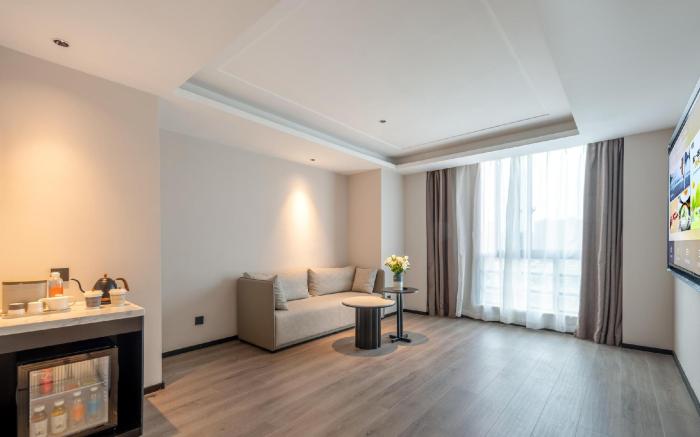 Atour X Hotel Hangzhou Wenyi Road